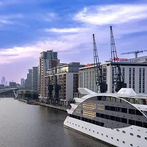 Hotel Novotel Excel, London