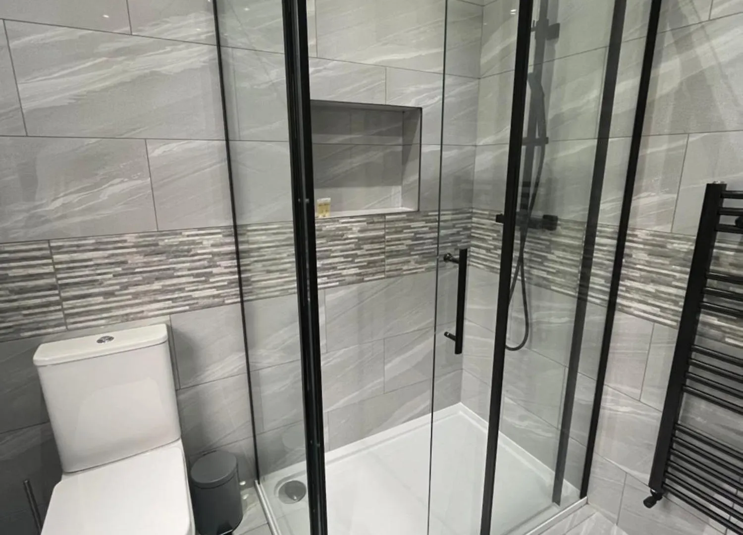 Appartement Luxury Ensuite Room In Londen