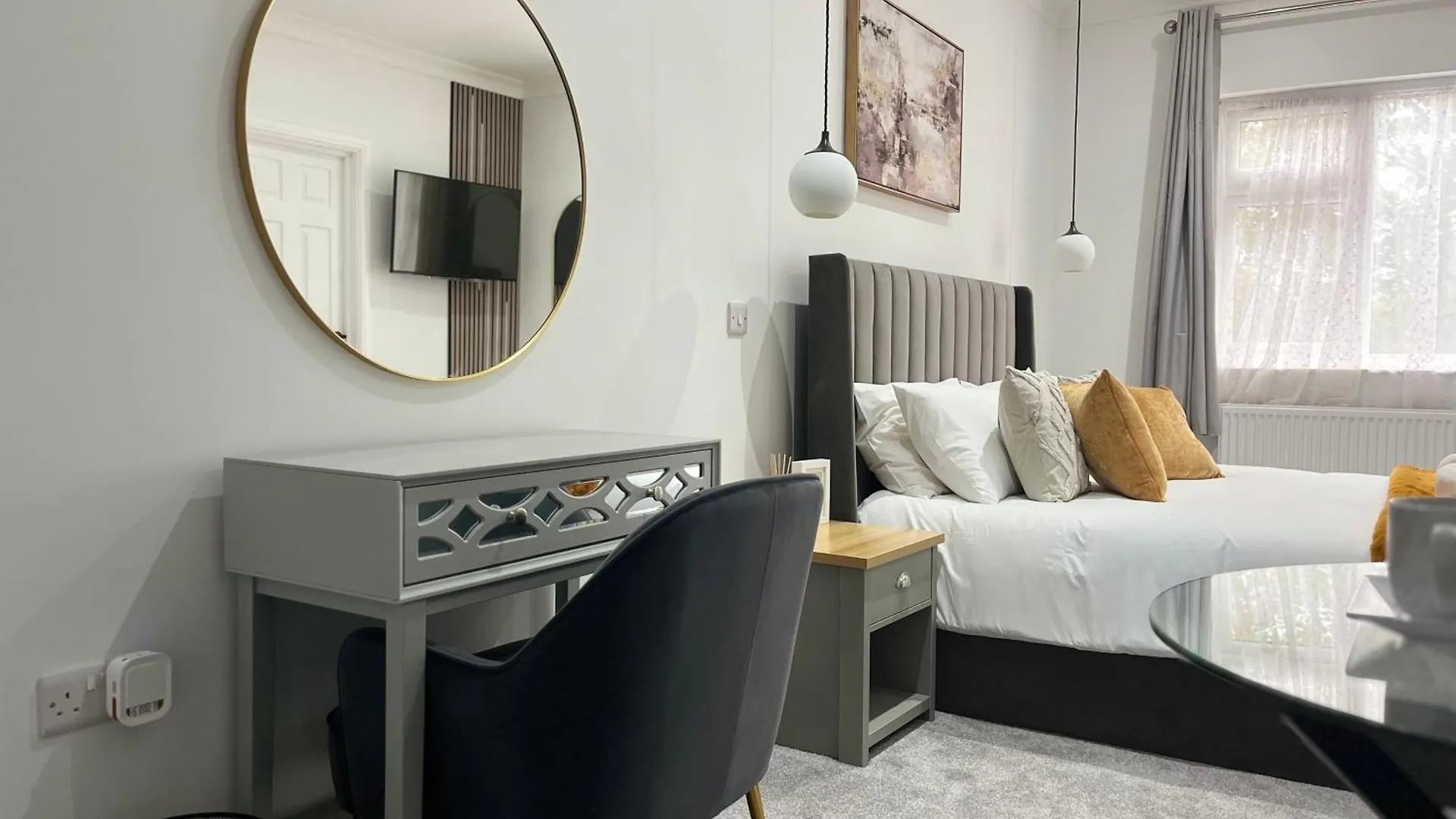 Luxury Ensuite Room In Londen Appartement